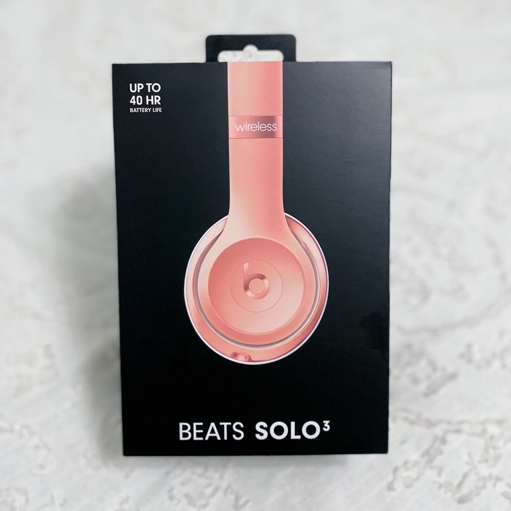 Beats Solo 3 Rose Gold Wireless Bluetooth Headphones